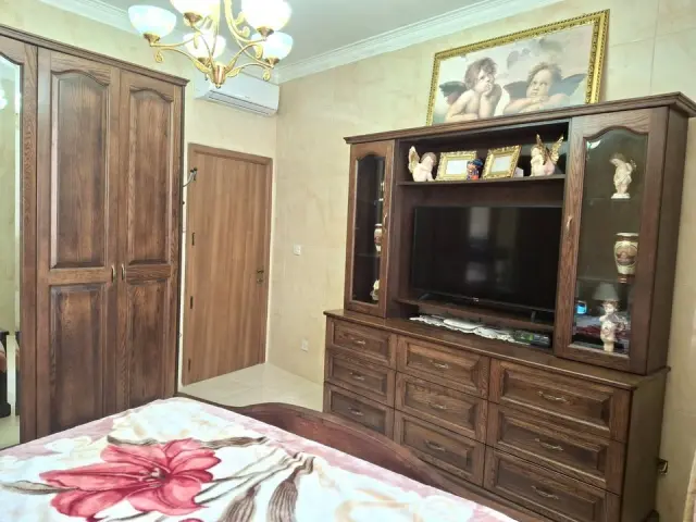 4-Bedroom Maisonette