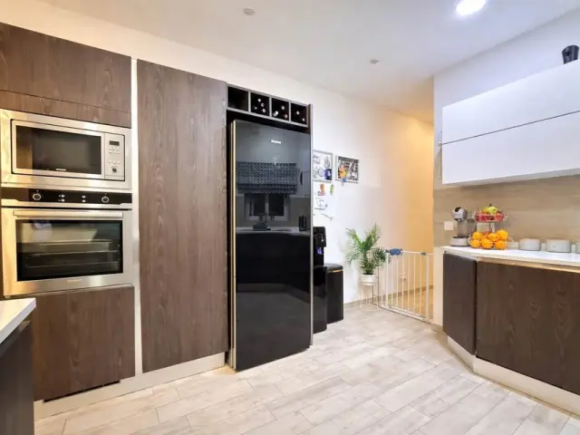 2-Bedroom Apartment