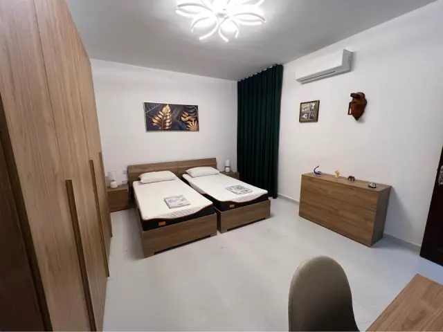 3-Bedroom Apartment