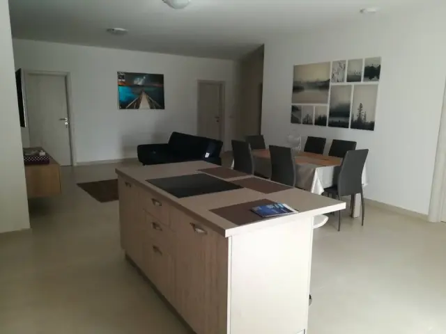 3-Bedroom Apartment