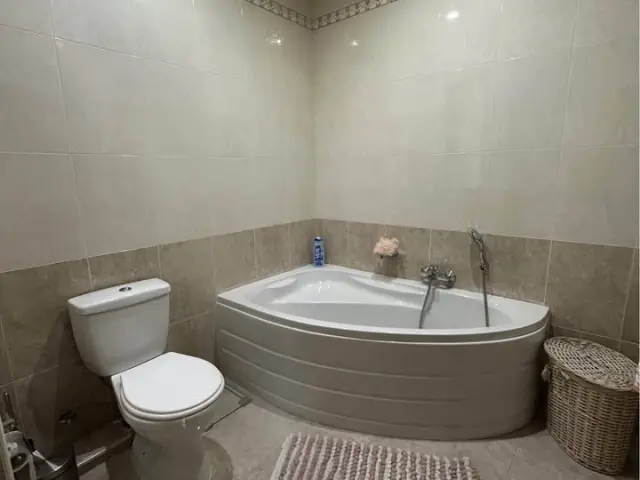 3-Bedroom Apartment
