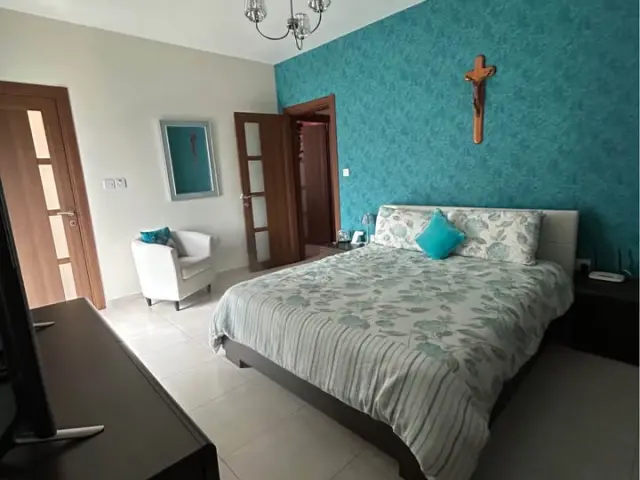 3-Bedroom Apartment