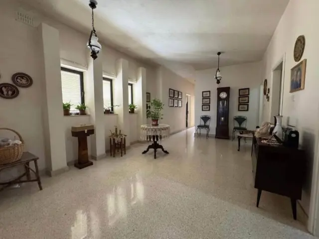 3-Bedroom Apartment