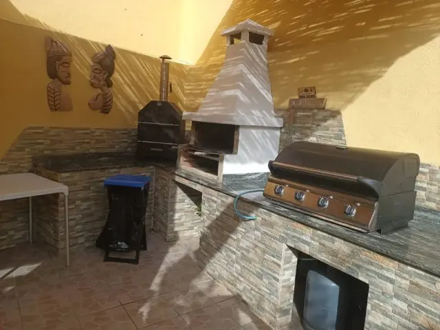 3-Bedroom Maisonette