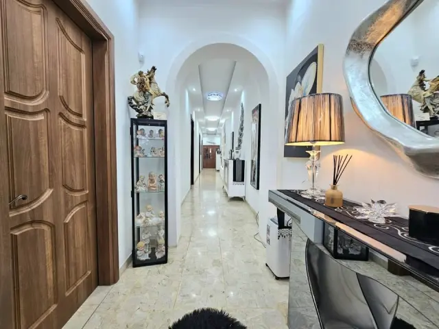 3-Bedroom Maisonette