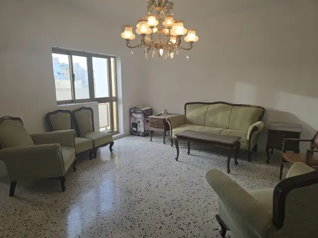 3-Bedroom Maisonette