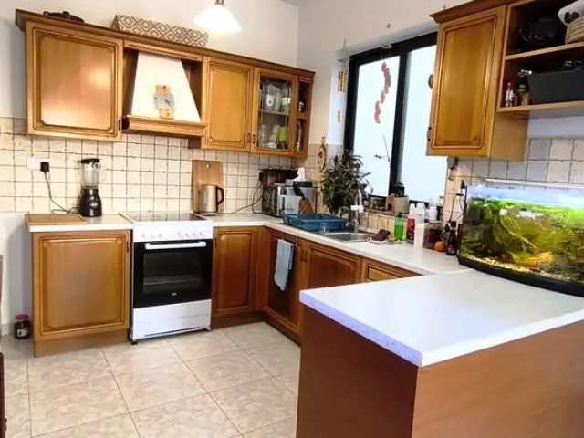 3-Bedroom Apartment