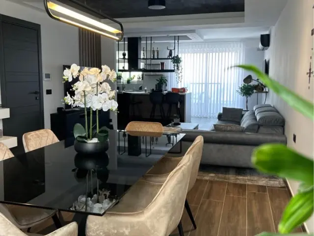 3-Bedroom Apartment