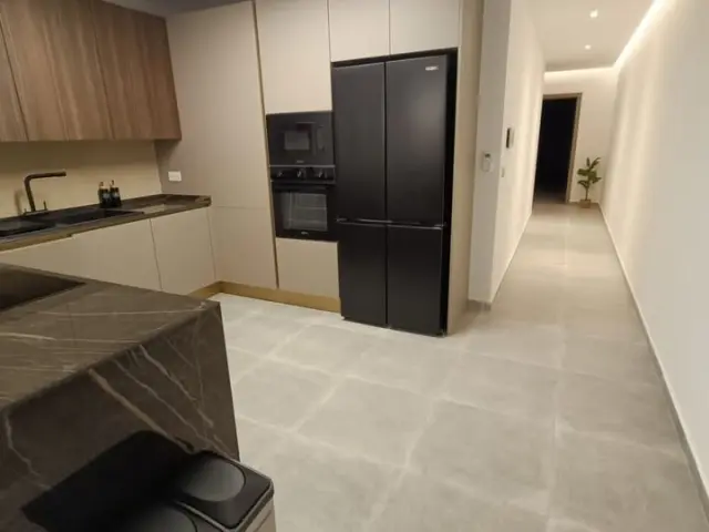 3-Bedroom Apartment