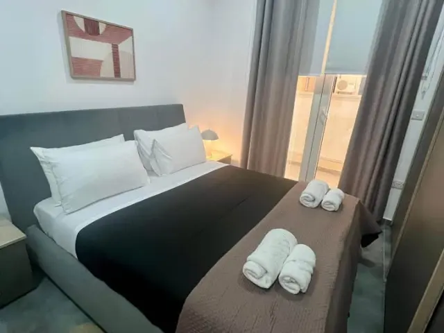 3-Bedroom Apartment