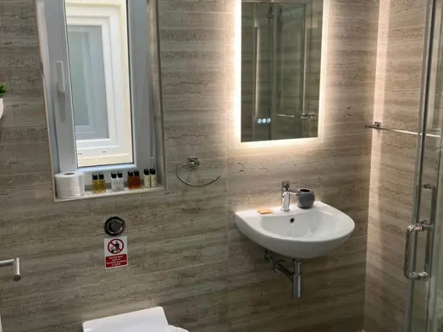 3-Bedroom Apartment