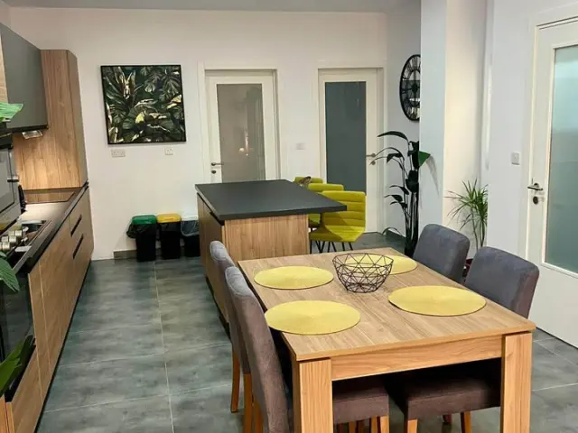 3-Bedroom Apartment