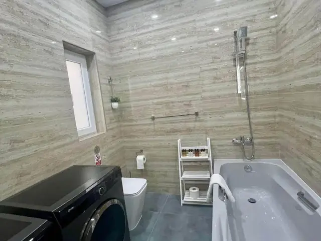 3-Bedroom Apartment