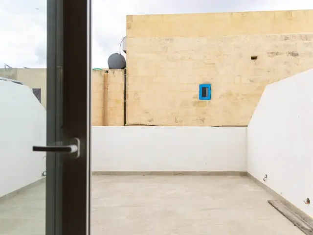 3-Bedroom Penthouse