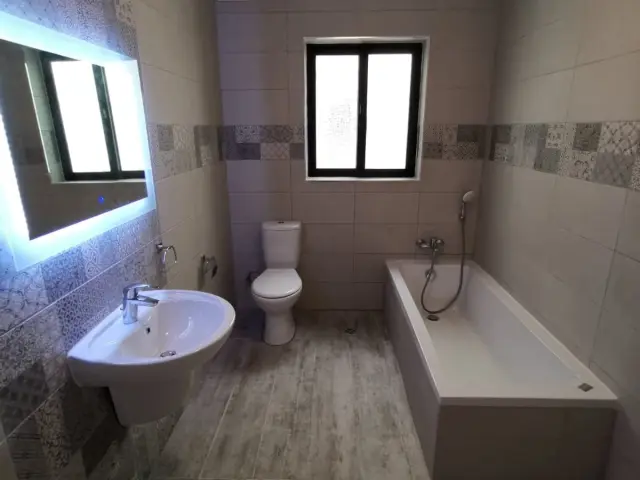 3-Bedroom Apartment