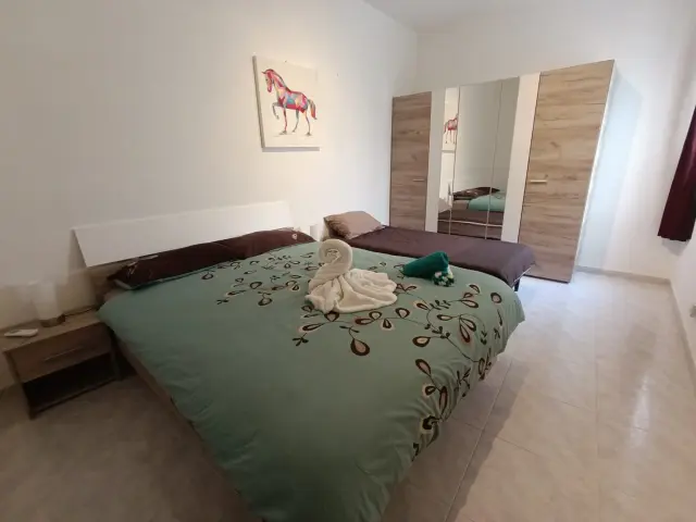 3-Bedroom Apartment
