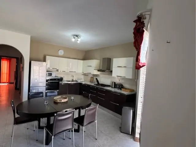 3-Bedroom Apartment