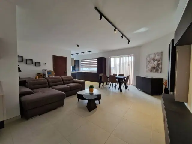 3-Bedroom Penthouse