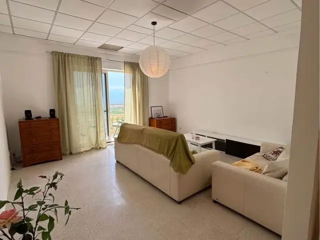 3-Bedroom Maisonette
