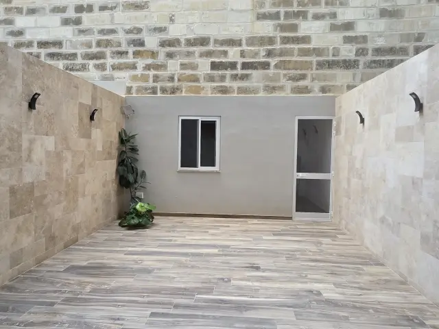 3-Bedroom Maisonette