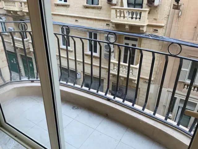 3-Bedroom Apartment