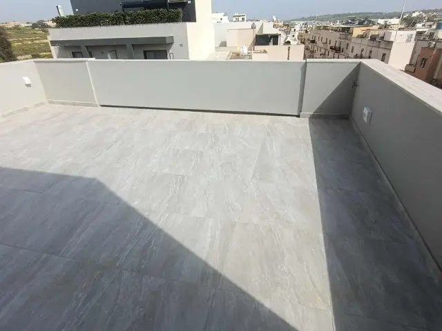 1-Bedroom Penthouse