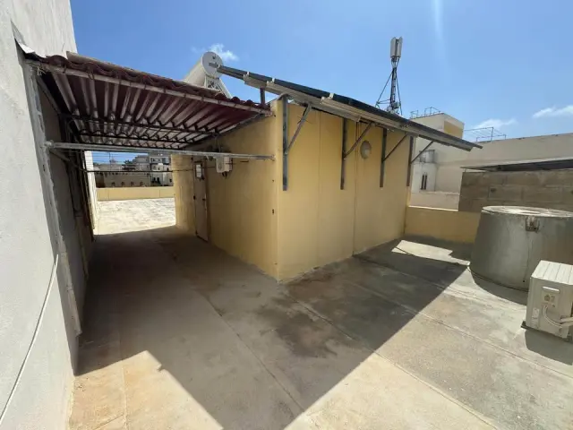 4-Bedroom Terraced House