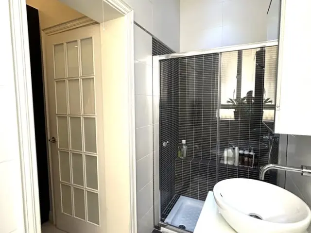 3-Bedroom Apartment