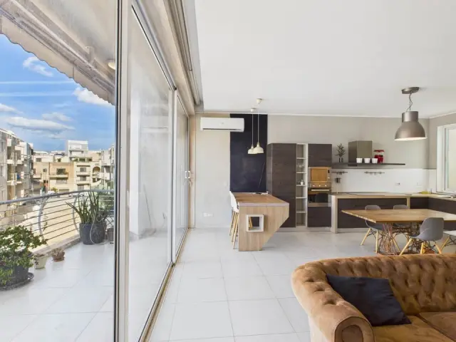 3-Bedroom Apartment