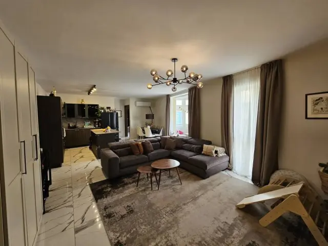 3-Bedroom Apartment