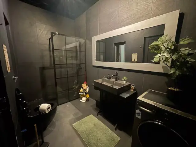 2-Bedroom Apartment