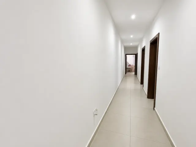 3-Bedroom Apartment