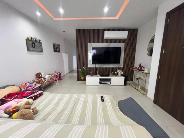 3-Bedroom Apartment