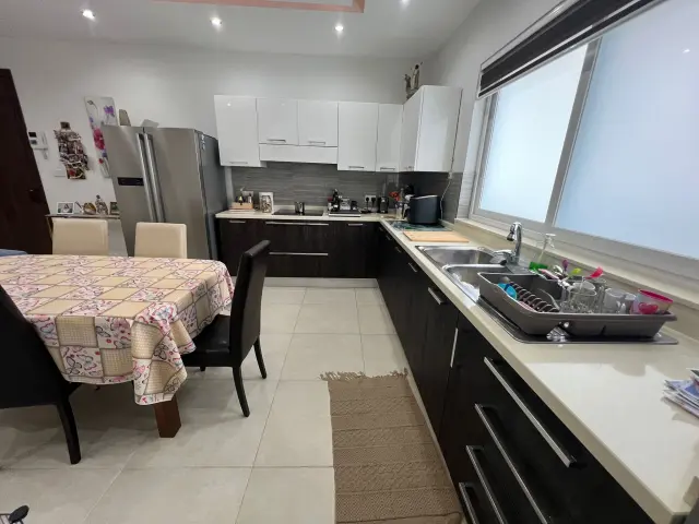 3-Bedroom Apartment