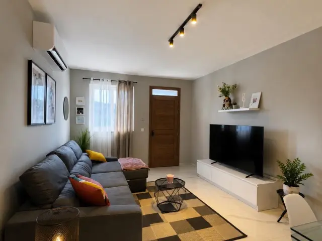2-Bedroom Maisonette