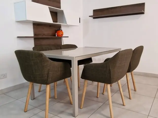 3-Bedroom Apartment