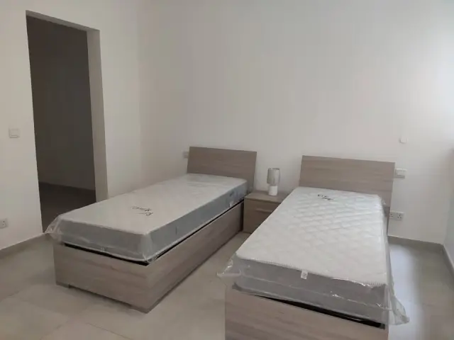 3-Bedroom Apartment