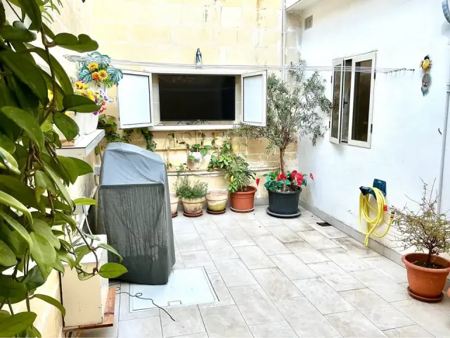 4-Bedroom Townhouse