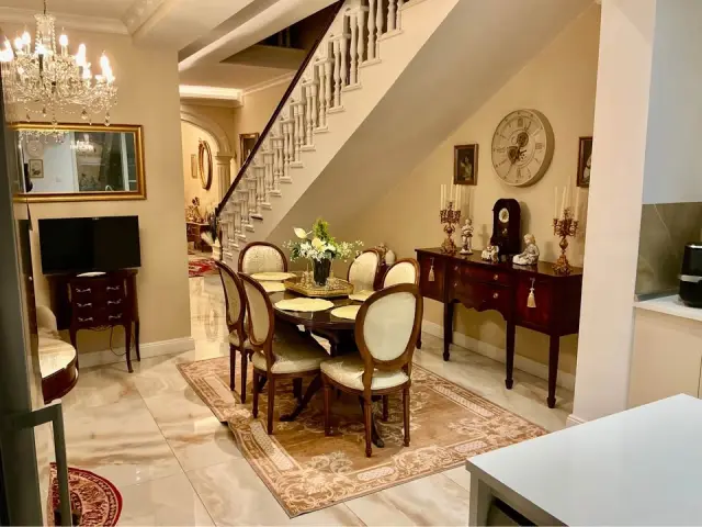 4-Bedroom Townhouse