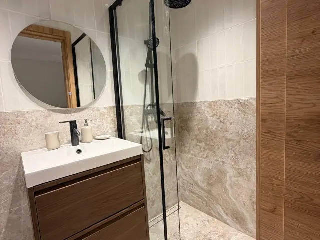 2-Bedroom Apartment