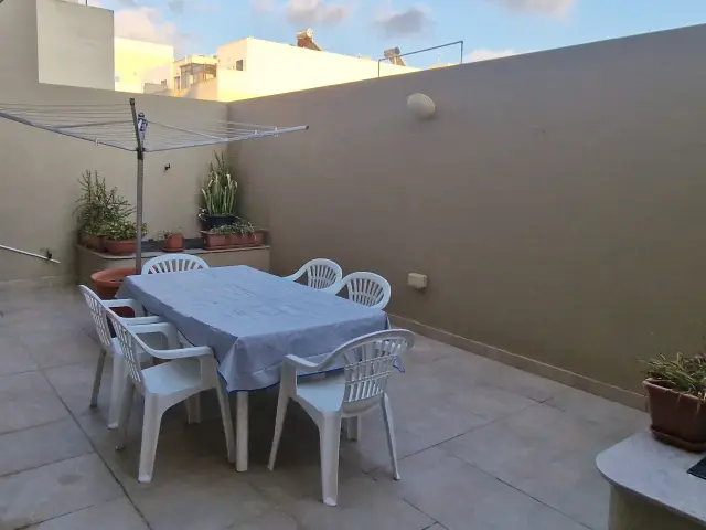 3-Bedroom Apartment