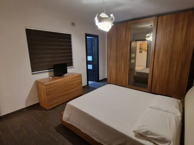 3-Bedroom Apartment