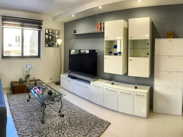 2-Bedroom Apartment