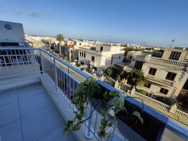 2-Bedroom Apartment