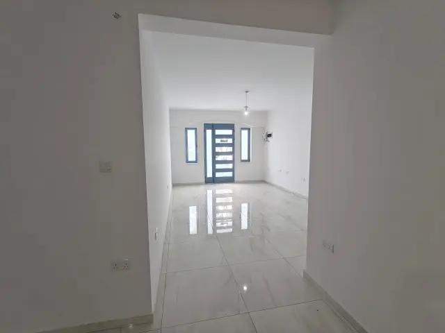 3-Bedroom Maisonette