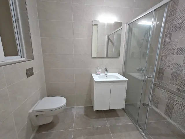 3-Bedroom Maisonette