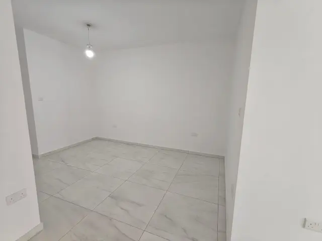 3-Bedroom Maisonette