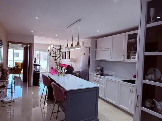 3-Bedroom Apartment