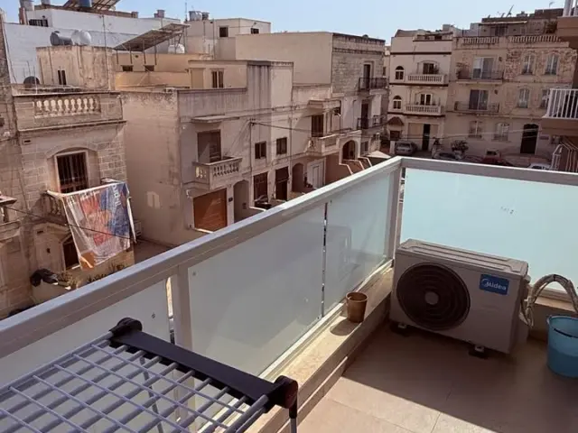 3-Bedroom Apartment