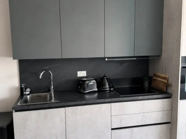 1-Bedroom Apartment